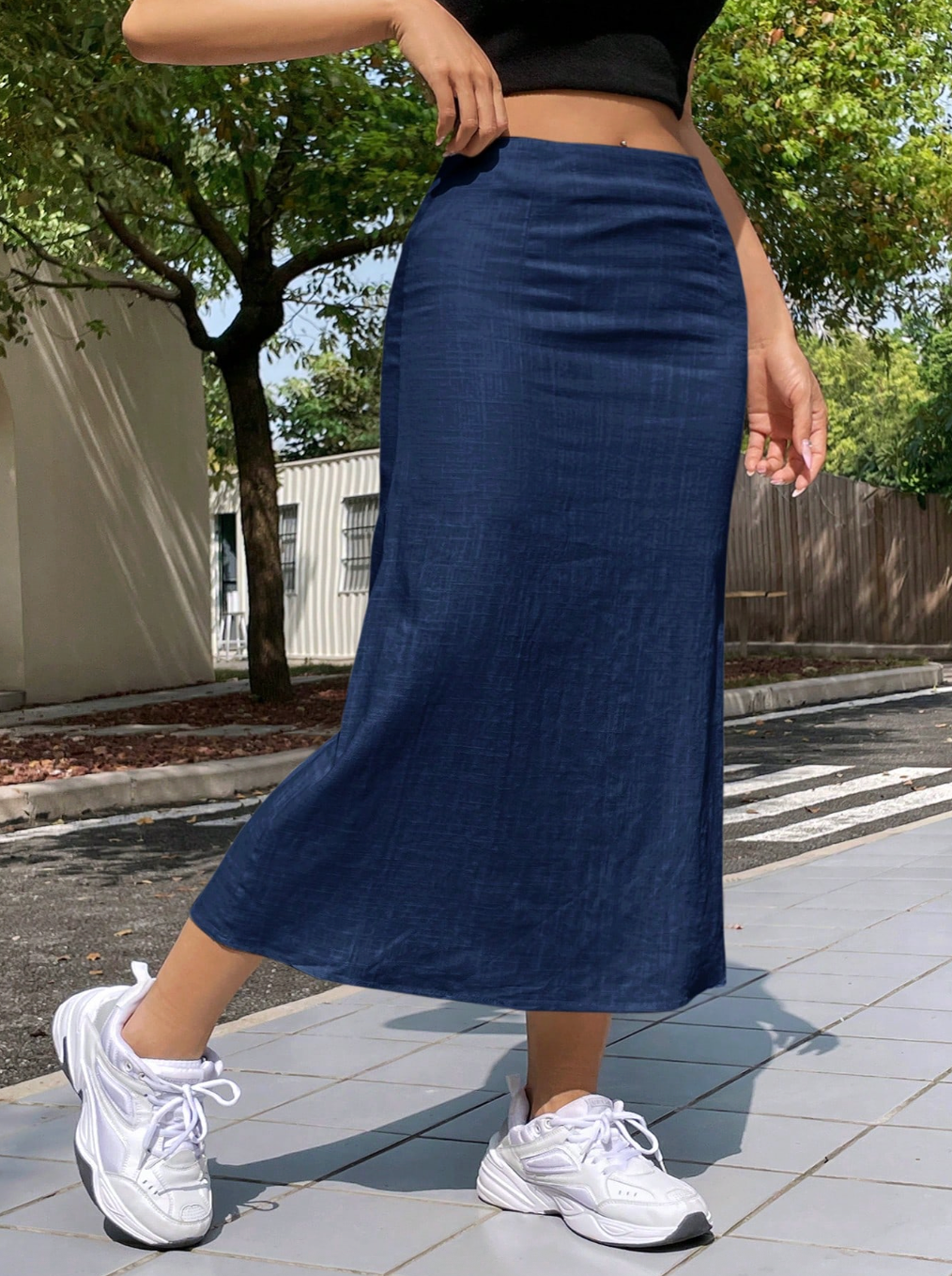 Falda Silk-Touch™ – Fluida. Minimalista. Imprescindible.