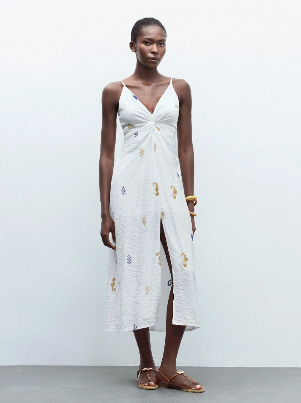 Vestido Maija Monochrome™ – Audaz. Bohemio. Inolvidable.