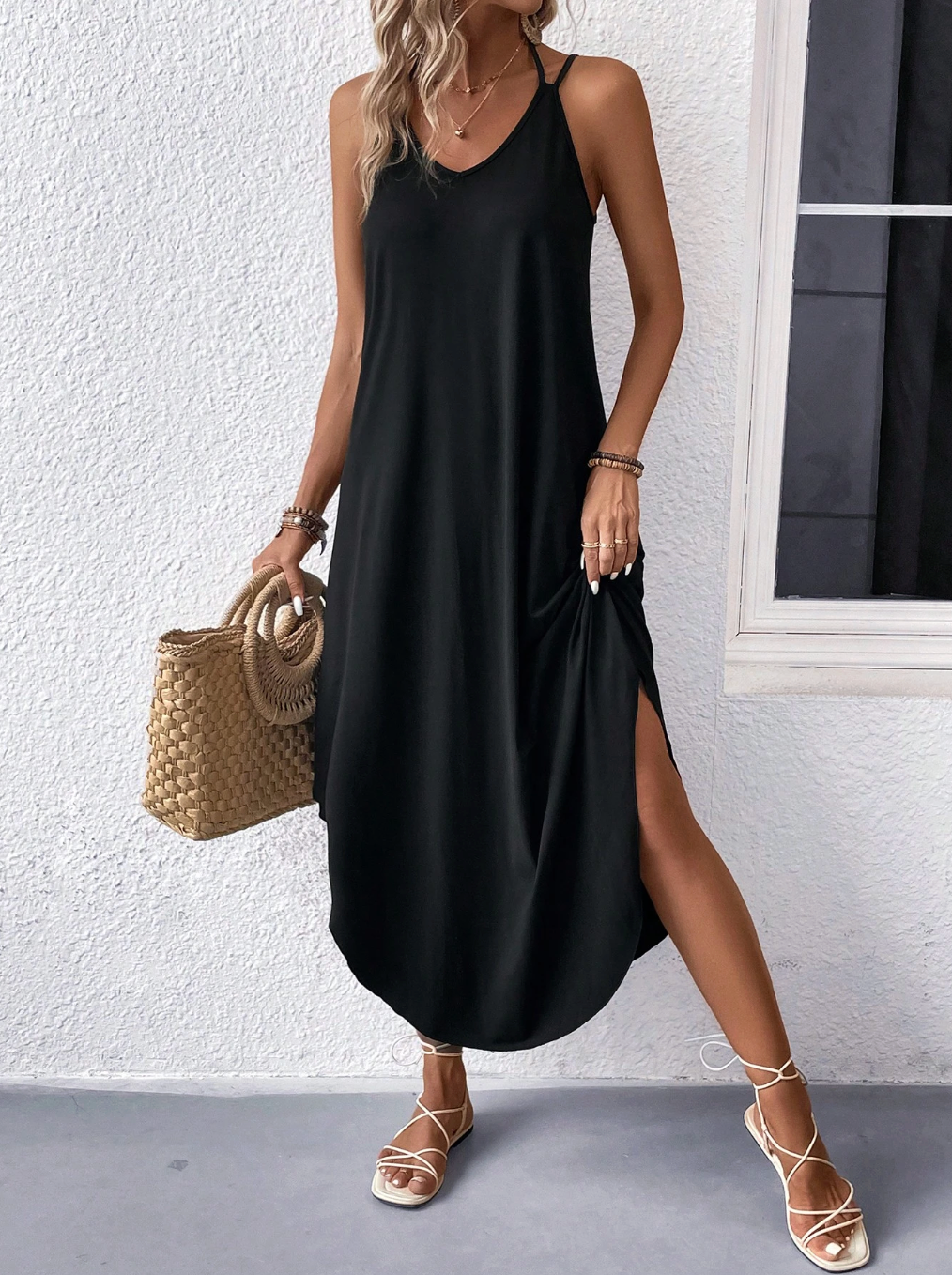 Vestido Essential Slip™ – Puro. Minimalista. Atemporal.